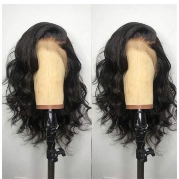 Short Wavy Lace Front Wig - Picture 1 of 5